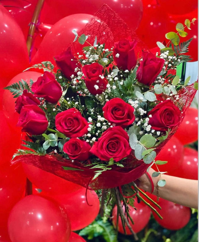 Ramo 12 Rosas