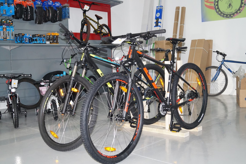 Ferretería Bike Luna 2