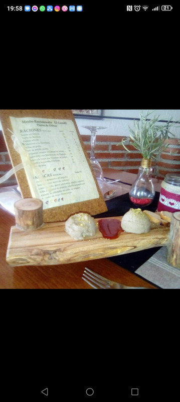 Restaurante El Candil. Tierra de Olivos 3