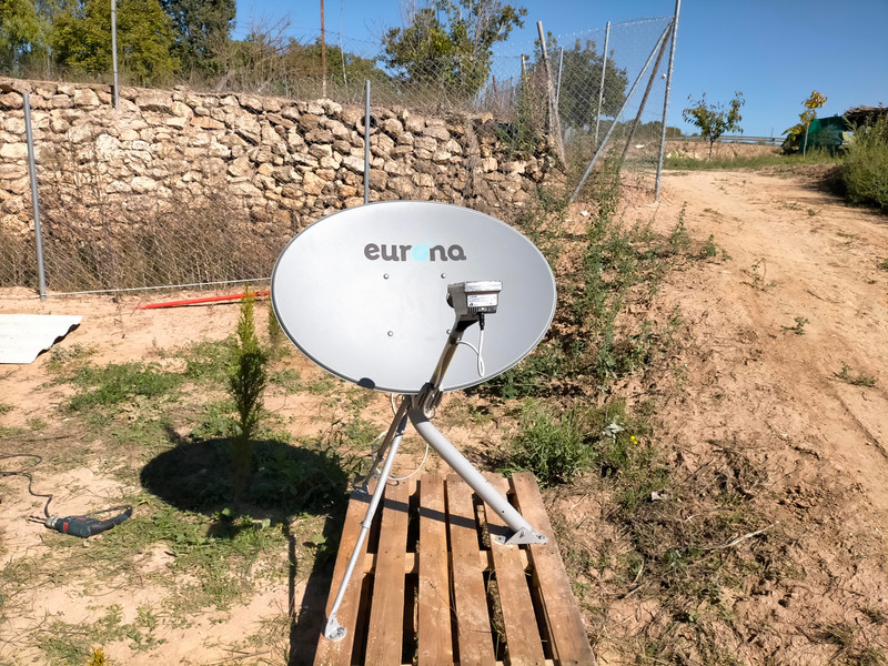 Satélite 200 Mb. 0